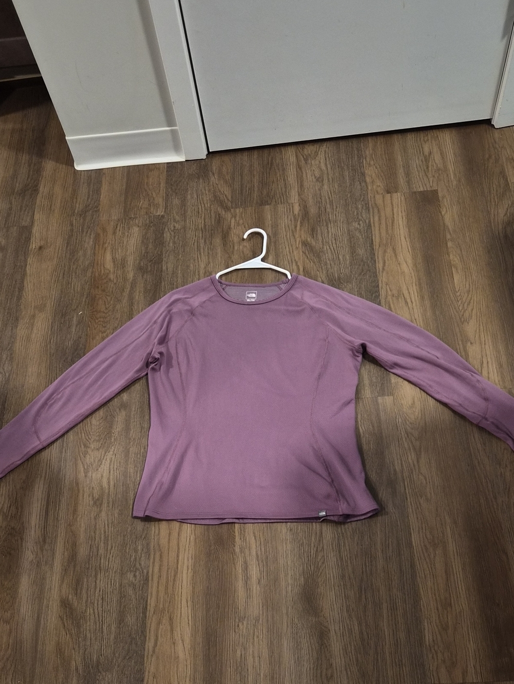 The North Face Long-Sleeve Crew Tee - Mauve Purple